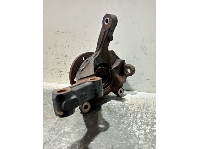 Recambio de mangueta delantera derecha para nissan primastar (x83) avantour 7 asientos distancia entre ejes corta 2,84t referenc