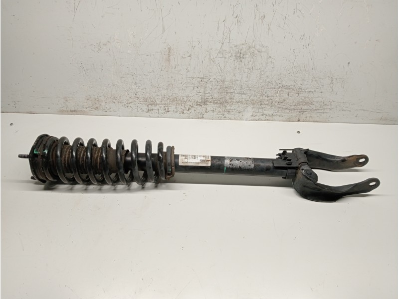Recambio de amortiguador delantero izquierdo para mercedes clase m (w166) referencia OEM IAM A1663232400  