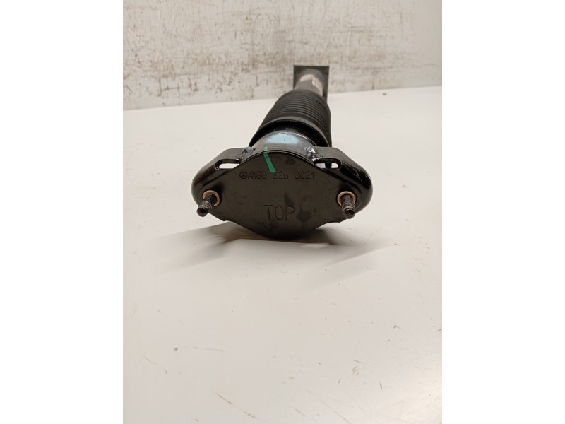 Recambio de amortiguador trasero derecho para mercedes clase m (w166) referencia OEM IAM A1663261500  