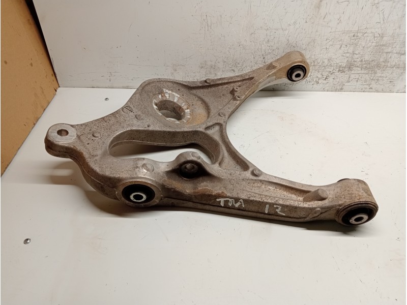 Recambio de brazo suspension inferior trasero izquierdo para mercedes clase m (w166) referencia OEM IAM   