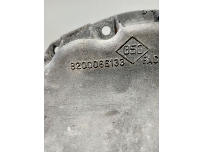 Recambio de carter para nissan primastar (x83) avantour 7 asientos distancia entre ejes corta 2,84t referencia OEM IAM 820006613