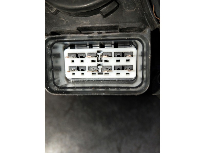 Recambio de faro izquierdo para volvo v50 familiar 1.8 kinetic referencia OEM IAM 30698885 0301196203 