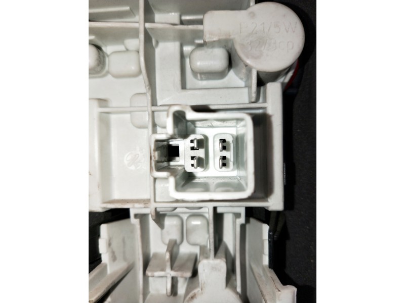 Recambio de piloto trasero derecho para volvo v50 familiar 1.8 kinetic referencia OEM IAM 30678748  