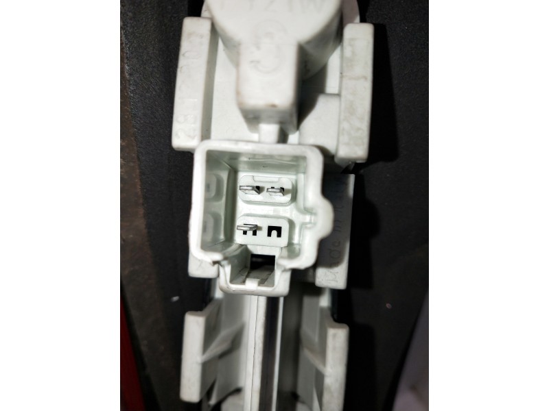 Recambio de piloto trasero derecho para volvo v50 familiar 1.8 kinetic referencia OEM IAM 30678748  