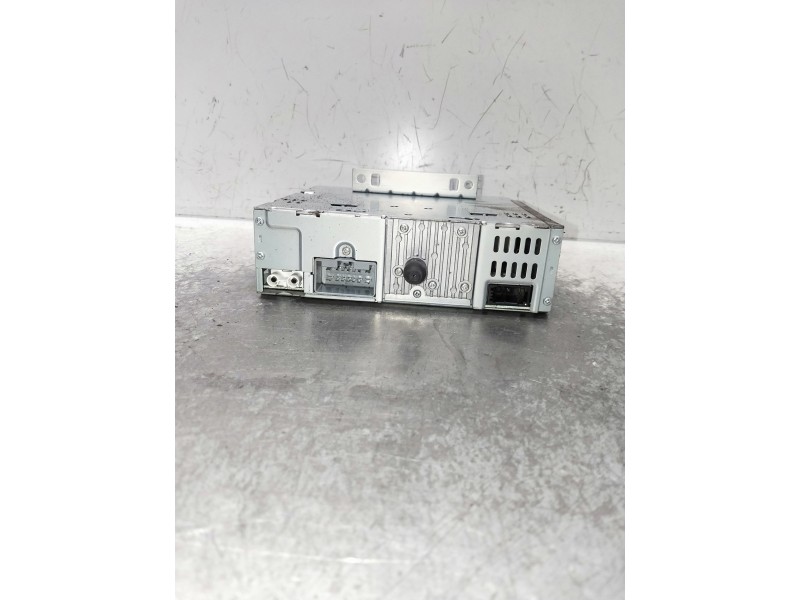 Recambio de sistema audio / radio cd para volvo v50 familiar 1.8 kinetic referencia OEM IAM 306792491  