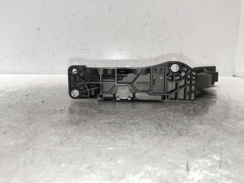 Recambio de potenciometro pedal para volvo v50 familiar 1.8 kinetic referencia OEM IAM   