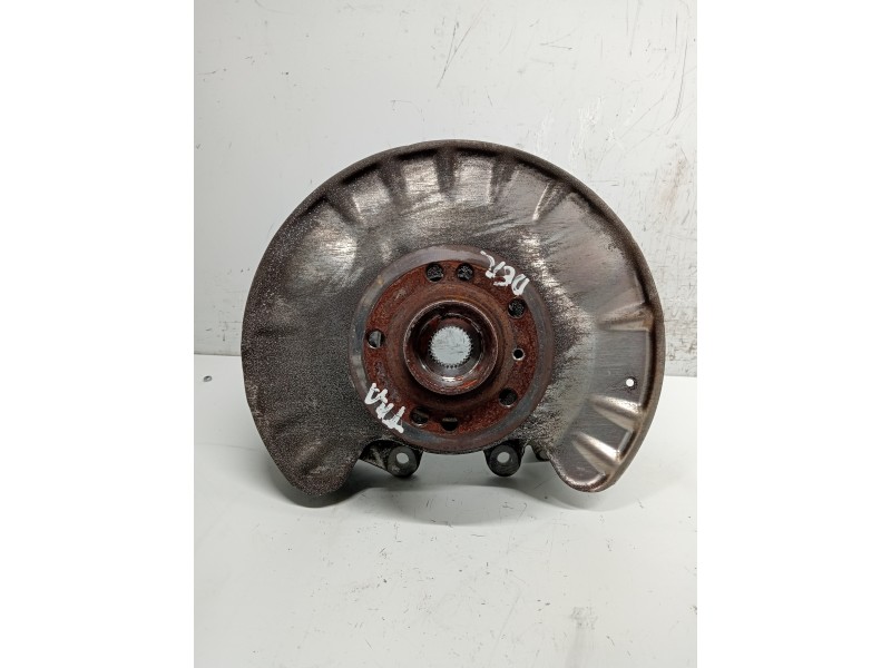 Recambio de mangueta trasera derecha para mercedes clase m (w166) referencia OEM IAM A1663570205  