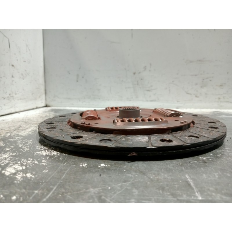 Recambio de kit embrague para nissan primastar (x83) avantour 7 asientos distancia entre ejes corta 2,84t referencia OEM IAM 308