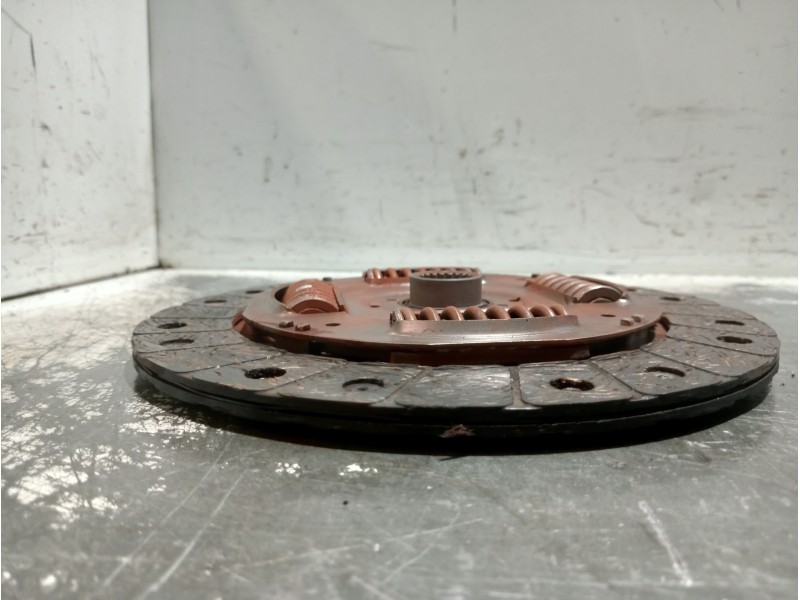 Recambio de kit embrague para nissan primastar (x83) avantour 7 asientos distancia entre ejes corta 2,84t referencia OEM IAM 308