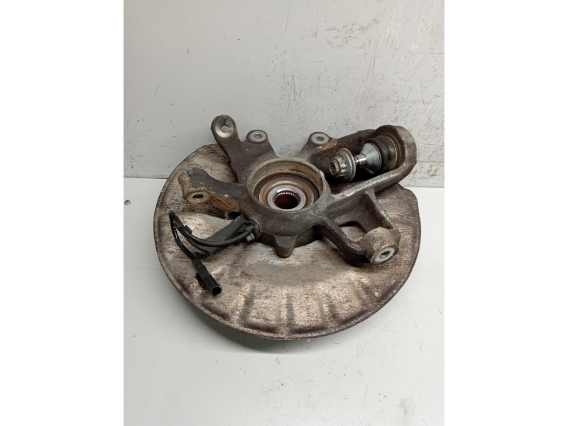 Recambio de mangueta trasera izquierda para mercedes clase m (w166) referencia OEM IAM A1663570105  