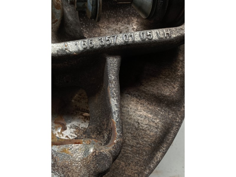 Recambio de mangueta trasera izquierda para mercedes clase m (w166) referencia OEM IAM A1663570105  