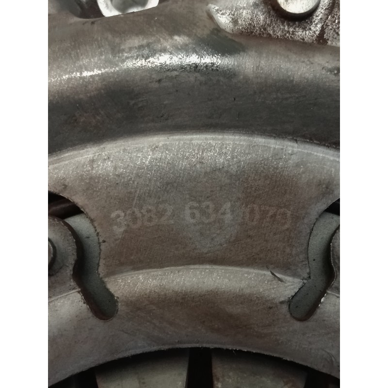 Recambio de kit embrague para nissan primastar (x83) avantour 7 asientos distancia entre ejes corta 2,84t referencia OEM IAM 308