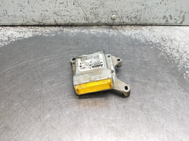 Recambio de centralita airbag para nissan primastar (x83) avantour 7 asientos distancia entre ejes corta 2,84t referencia OEM IA
