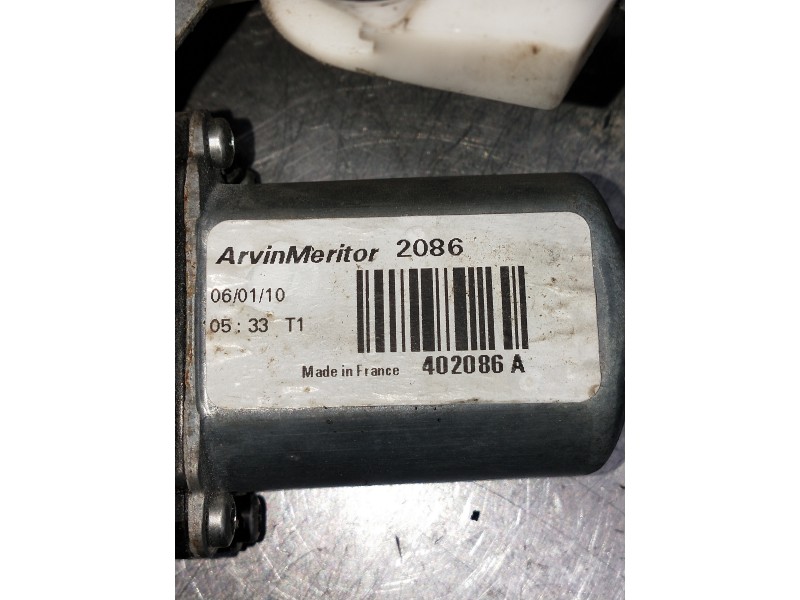 Recambio de elevalunas delantero derecho para renault kangoo referencia OEM IAM 402086A  