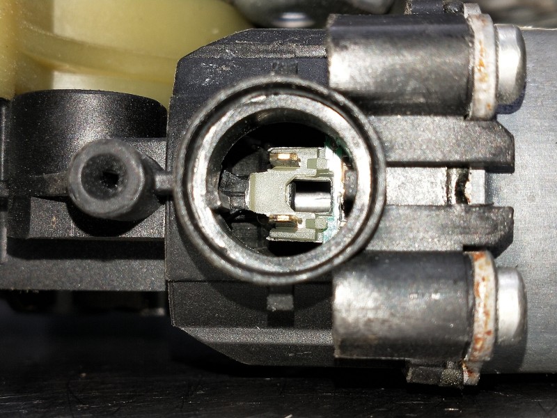 Recambio de elevalunas delantero derecho para renault kangoo referencia OEM IAM 402086A  