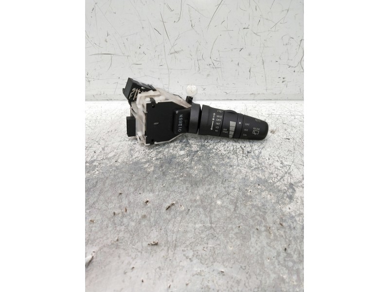 Recambio de mando limpia para nissan nv 200 (m20) referencia OEM IAM   