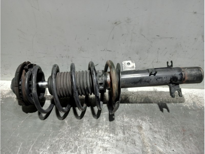 Recambio de amortiguador delantero izquierdo para citroen c4 cactus referencia OEM IAM 9811879180 22296978 