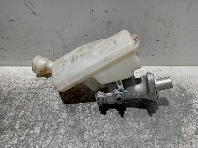 Recambio de bomba freno para citroen c4 cactus referencia OEM IAM 32069745  
