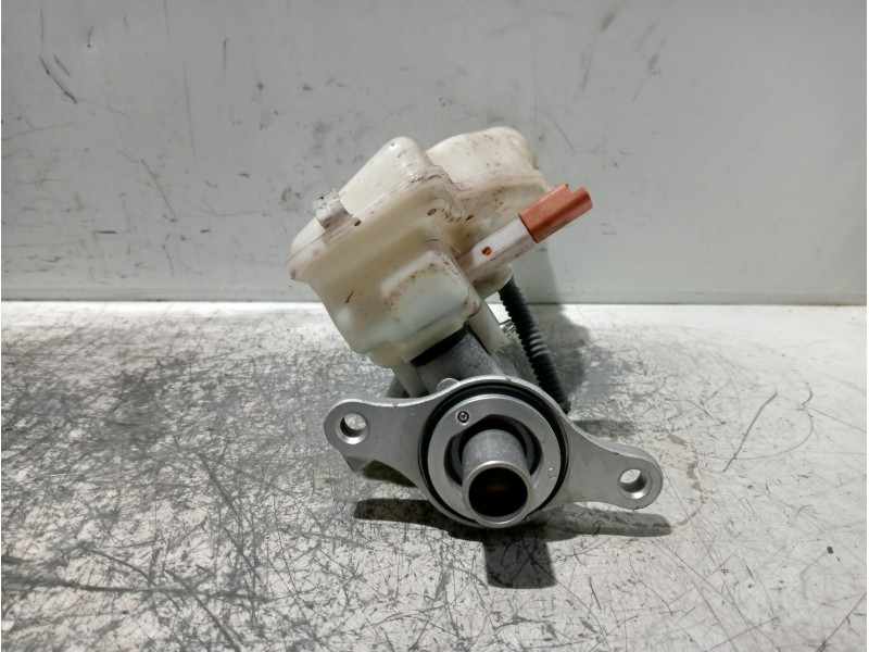 Recambio de bomba freno para citroen c4 cactus referencia OEM IAM 32069745  