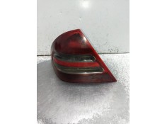 Recambio de piloto trasero izquierdo para mercedes clase c (w203) berlina 2.2 cdi cat referencia OEM IAM   