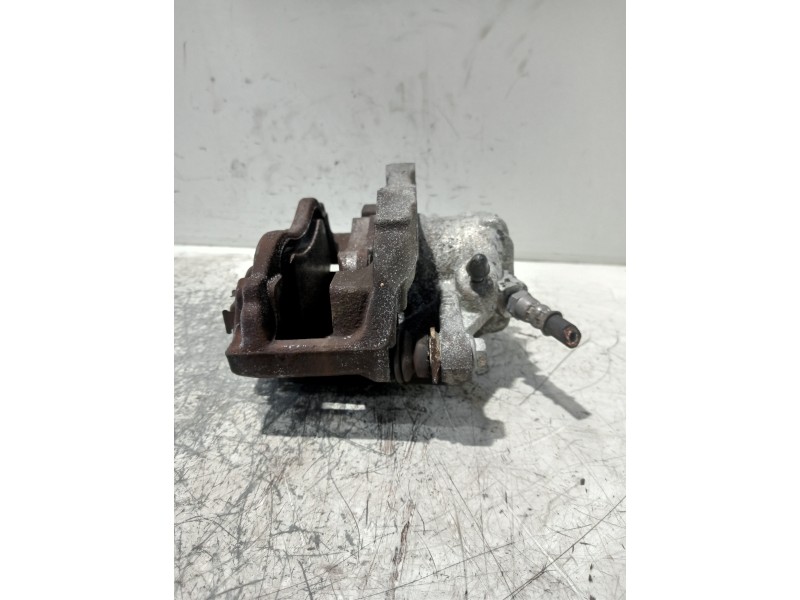 Recambio de pinza freno delantera derecha para citroen c4 cactus referencia OEM IAM 9805497780  