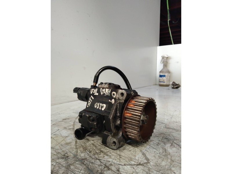 Recambio de bomba inyeccion para renault clio grandtour dynamique referencia OEM IAM 8200663258K0501 G20 03407 H82 286029 5WS401