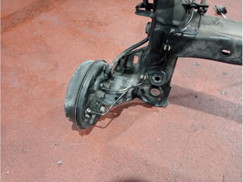 Recambio de puente trasero para citroen c4 cactus referencia OEM IAM 9674696980  TAMBOR / ABS