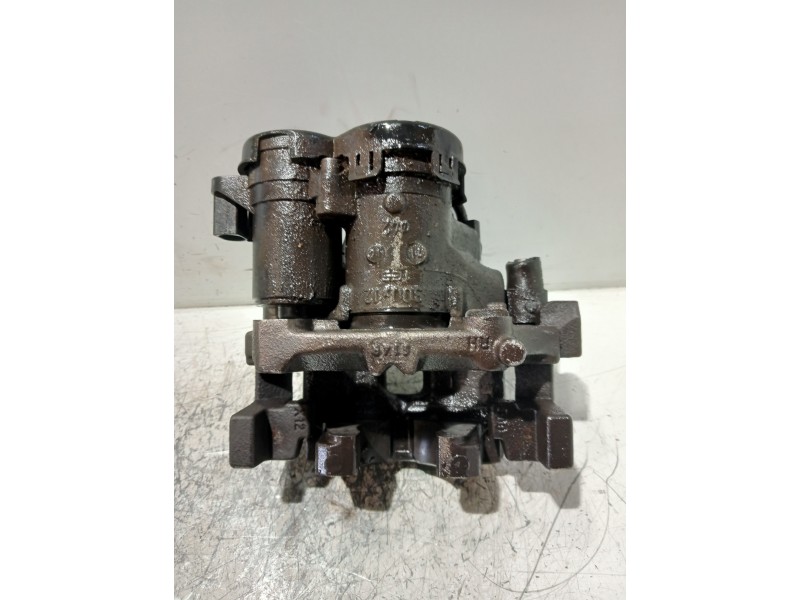 Recambio de pinza freno trasera derecha para mercedes clase c (w205) lim. referencia OEM IAM A2054232098  