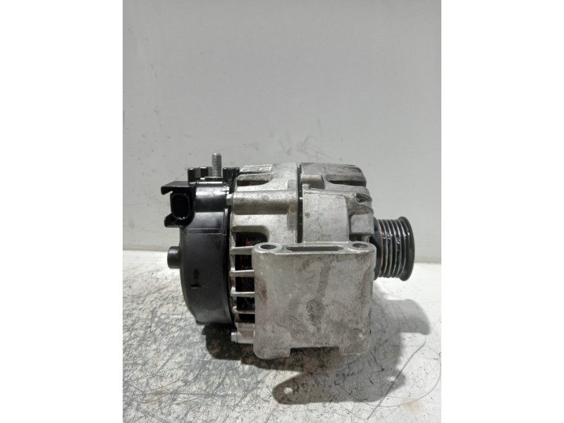 Recambio de alternador para mercedes clase c (w205) lim. referencia OEM IAM A0009067802 2618187B FG18S127