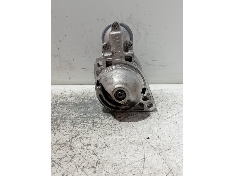 Recambio de motor arranque para mercedes clase c (w205) lim. referencia OEM IAM A6519062800 0001139065 0001139066