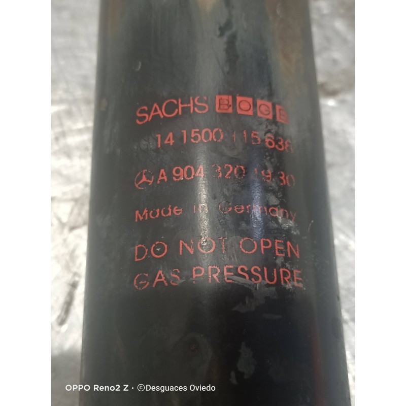 Recambio de amortiguador delantero izquierdo para mercedes sprinter 02.00  caja cerrada referencia OEM IAM A9043201930 141500115