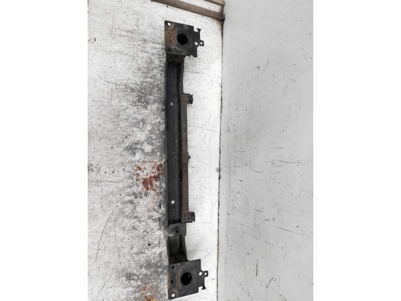 Recambio de refuerzo paragolpes delantero para citroen c3 referencia OEM IAM   