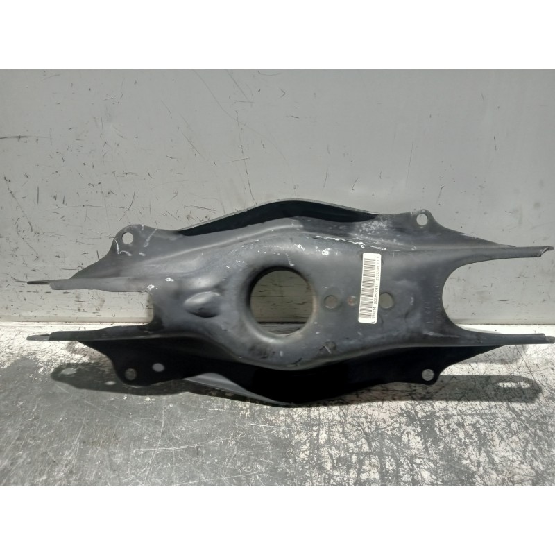 Recambio de brazo suspension inferior trasero izquierdo para mercedes clase c (w205) lim. referencia OEM IAM 2053500341  