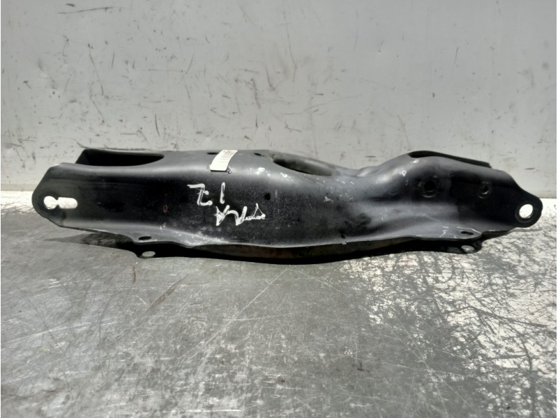 Recambio de brazo suspension inferior trasero izquierdo para mercedes clase c (w205) lim. referencia OEM IAM 2053500341  