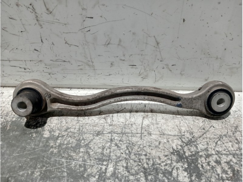 Recambio de brazo suspension inferior trasero izquierdo para mercedes clase c (w205) lim. referencia OEM IAM 20402RSA5  