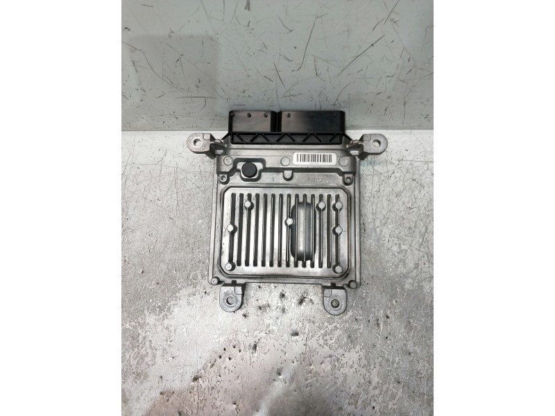 Recambio de centralita motor uce para mercedes clase c (w205) lim. referencia OEM IAM A6519004500 28448056 A6519014000