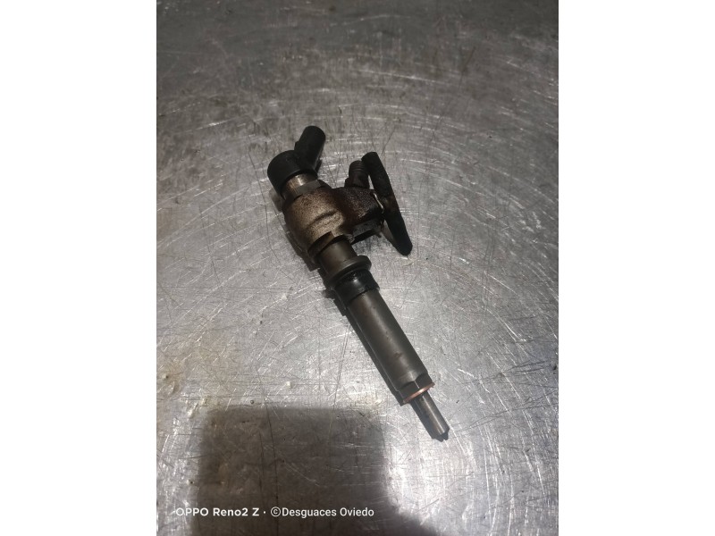 Recambio de inyector para citroen berlingo referencia OEM IAM 9636819380 CH2500459 