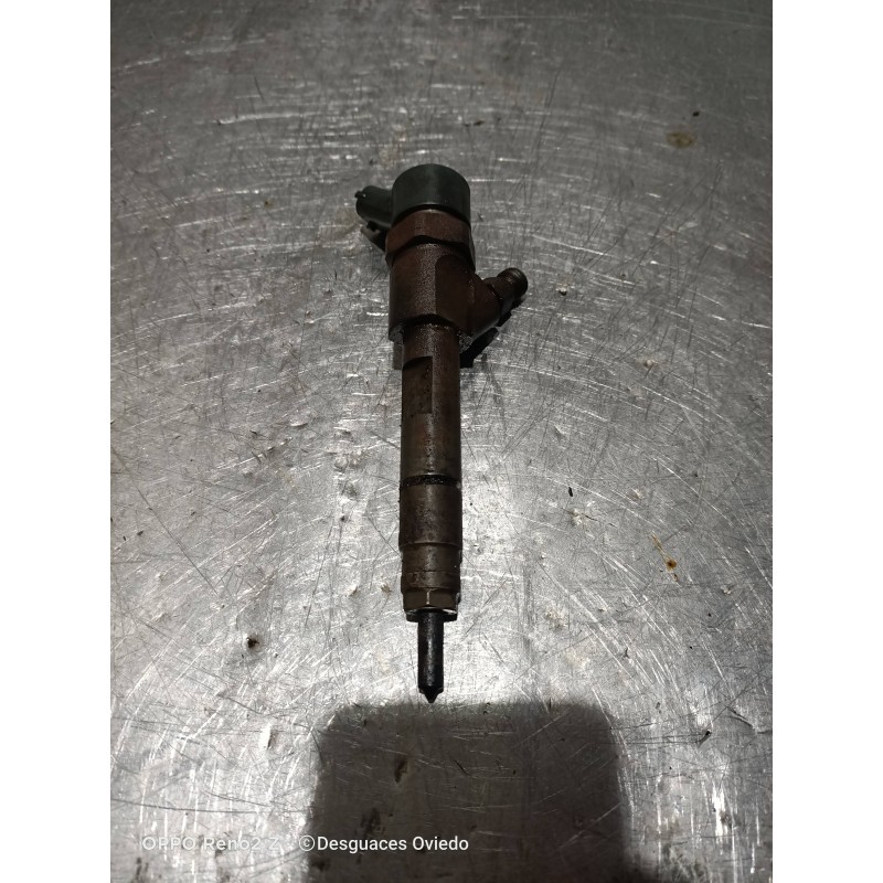 Recambio de inyector para nissan primastar (x83) avantour 7 asientos distancia entre ejes corta 2,84t referencia OEM IAM 0445110
