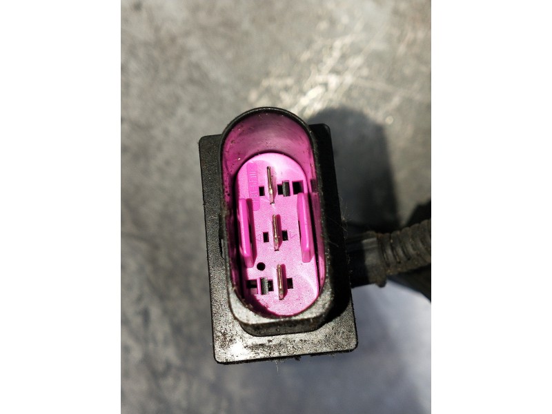 Recambio de electroventilador para volkswagen golf iv berlina (1j1) gti referencia OEM IAM 1J0121207  