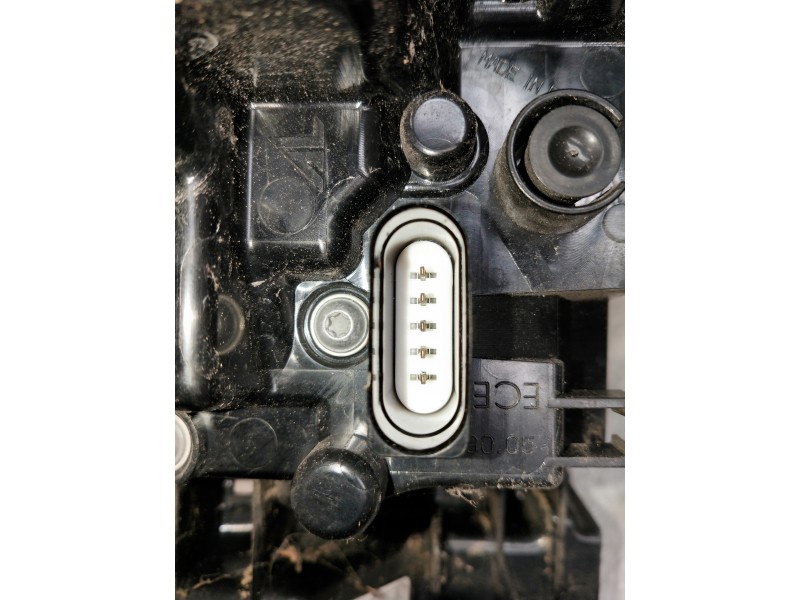 Recambio de piloto trasero izquierdo para audi a4 avant (8w5) sport edition quattro referencia OEM IAM 8W9945091 81500101 