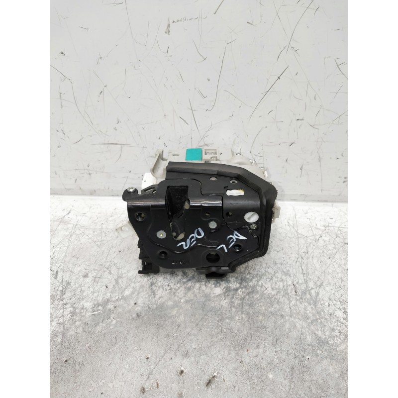 Recambio de motor cierre centralizado delantero derecho para audi a4 avant (8w5) sport edition quattro referencia OEM IAM 8X1837
