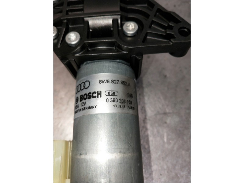 Recambio de motor cierre centralizado porton para audi a4 avant (8w5) sport edition quattro referencia OEM IAM 8W9827852A 139722