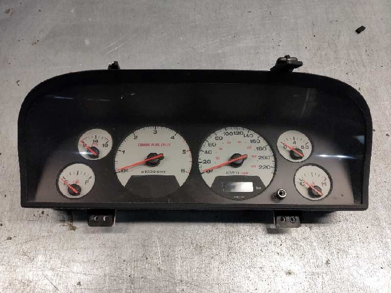 Recambio de cuadro instrumentos para jeep gr.cherokee (wj/wg) 3.1 td cat referencia OEM IAM 56050936AB 58994E CR0021054K0CO