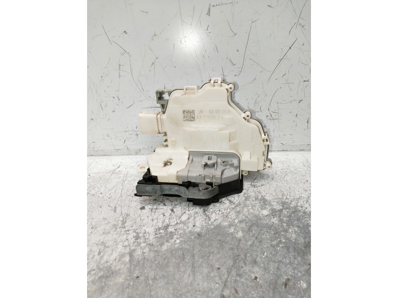 Recambio de motor cierre centralizado trasero izquierdo para audi a4 avant (8w5) sport edition quattro referencia OEM IAM 4G0839