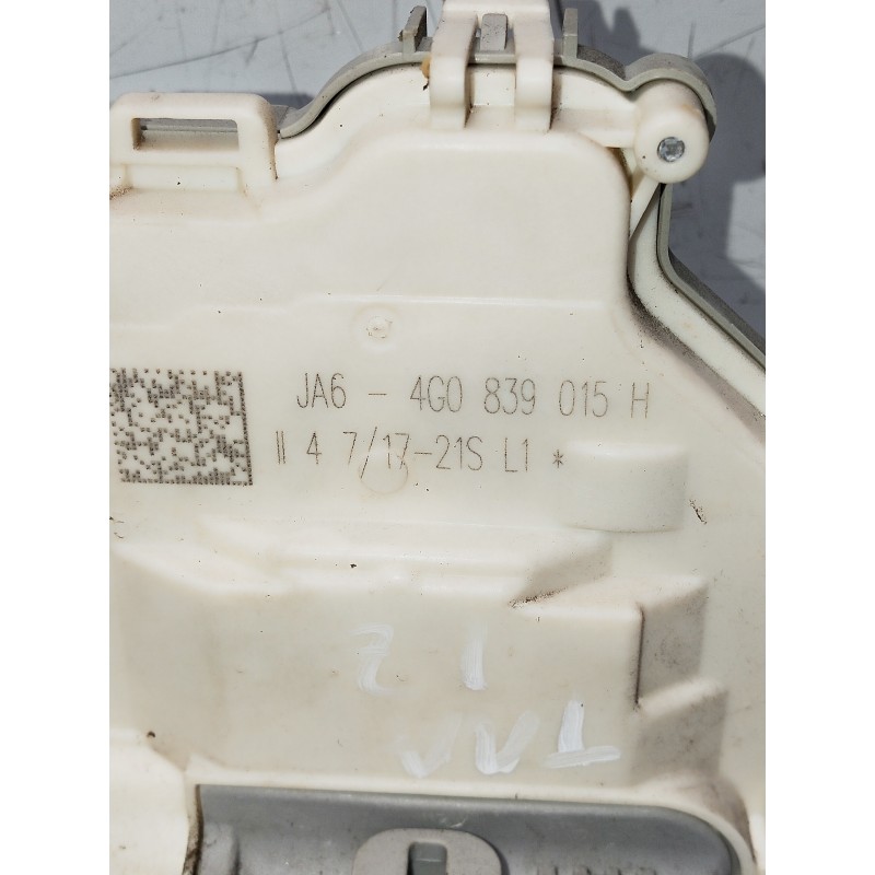 Recambio de motor cierre centralizado trasero izquierdo para audi a4 avant (8w5) sport edition quattro referencia OEM IAM 4G0839