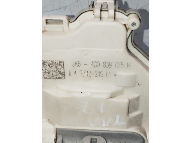 Recambio de motor cierre centralizado trasero izquierdo para audi a4 avant (8w5) sport edition quattro referencia OEM IAM 4G0839