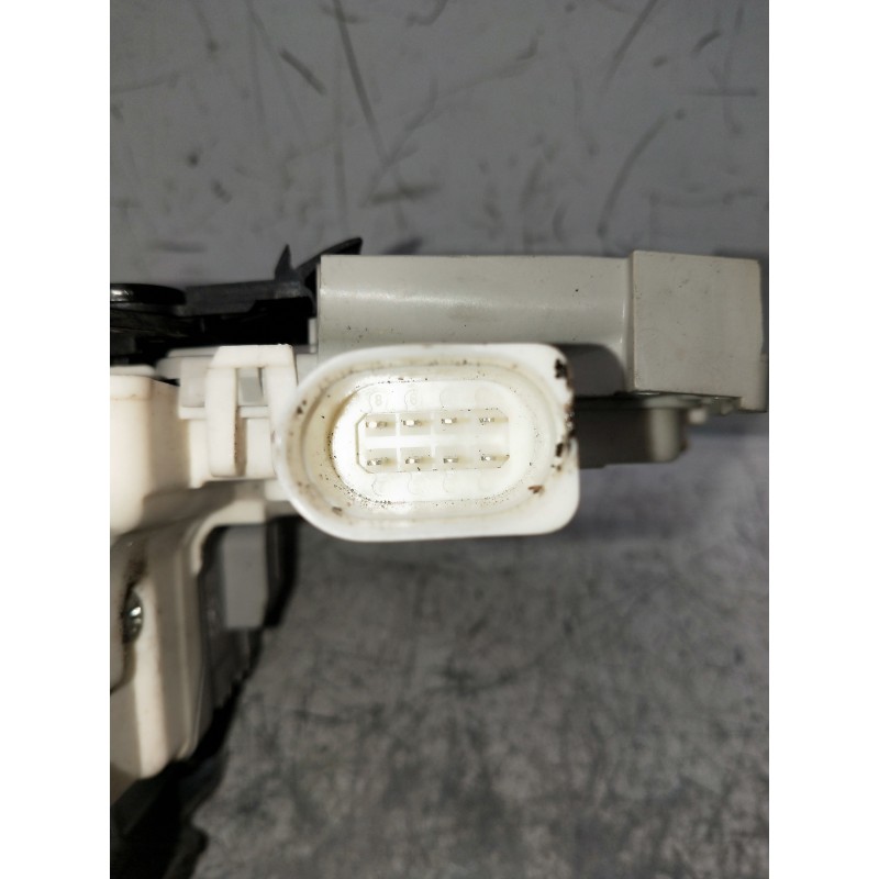 Recambio de motor cierre centralizado trasero izquierdo para audi a4 avant (8w5) sport edition quattro referencia OEM IAM 4G0839