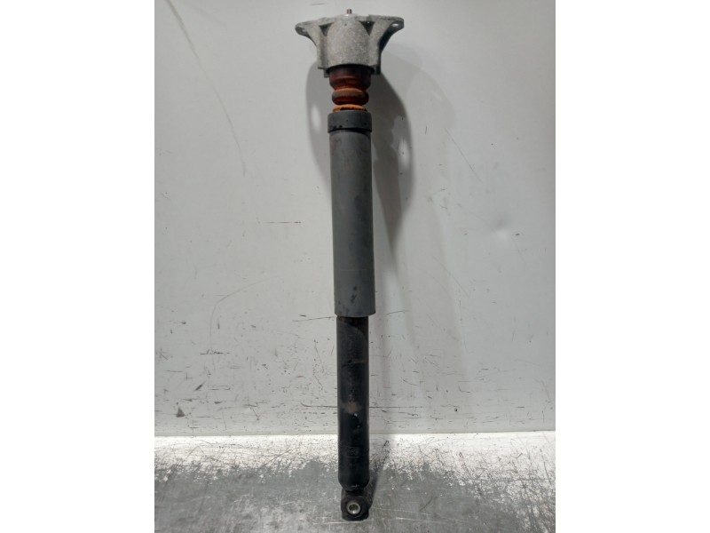 Recambio de amortiguador trasero derecho para volvo v50 familiar 1.8 kinetic referencia OEM IAM 442127 30723047 44212730723047