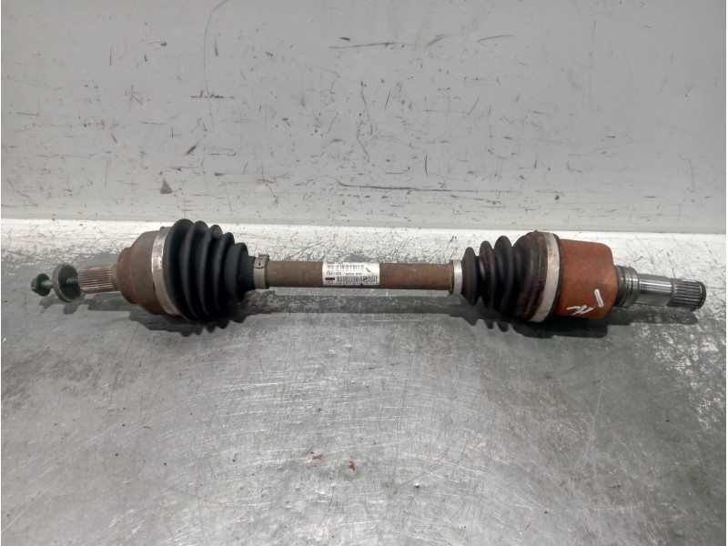 Recambio de transmision delantera izquierda para volvo v50 familiar 1.8 kinetic referencia OEM IAM 30681128  T041105