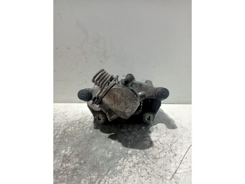 Recambio de pinza freno trasera derecha para volvo v50 familiar 1.8 kinetic referencia OEM IAM   